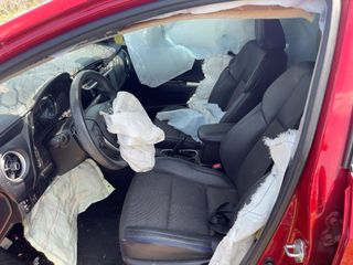 2018 Toyota Corolla SE - Interior Front Seat Image